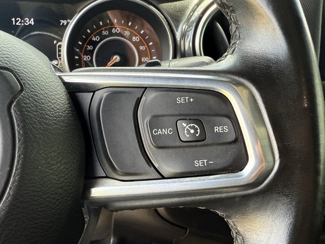 2020 Jeep Wrangler Unlimited Sahara Altitude