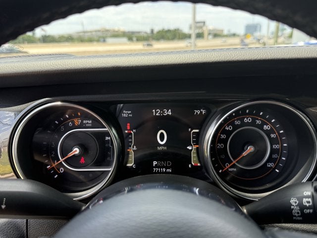 2020 Jeep Wrangler Unlimited Sahara Altitude
