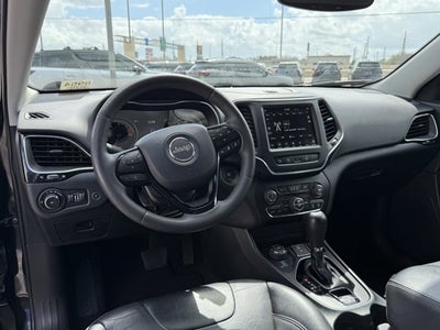 2023 Jeep Cherokee Altitude Lux