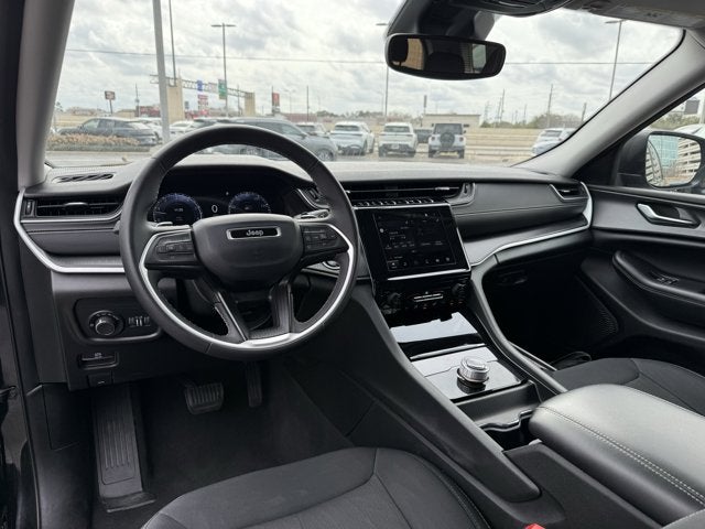 2023 Jeep Grand Cherokee L Laredo