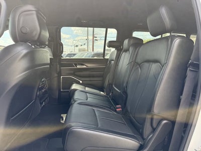 2023 Jeep Wagoneer L Series II
