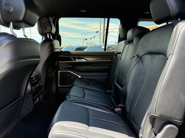 2024 Jeep Wagoneer L Series II