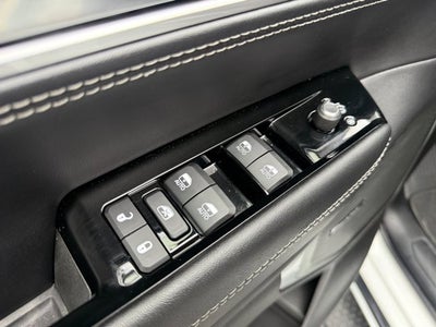 2023 Jeep Wagoneer Base