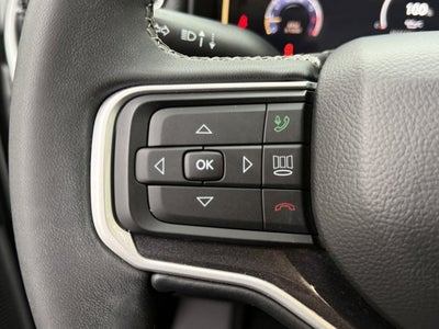 2023 Jeep Wagoneer Base