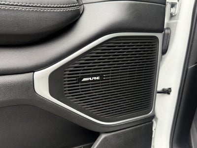 2023 Jeep Wagoneer Base