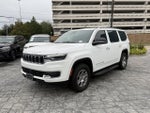 2023 Jeep Wagoneer Base