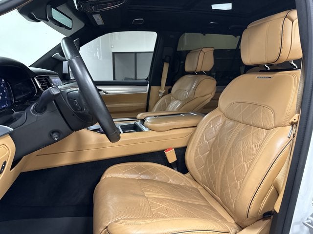 2022 Jeep Grand Wagoneer Series III