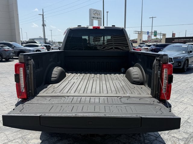 2023 Ford Super Duty F-250 SRW LARIAT