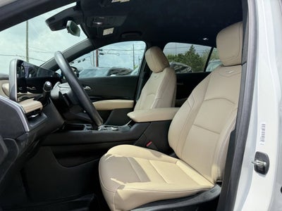 2024 Cadillac XT4 FWD Luxury