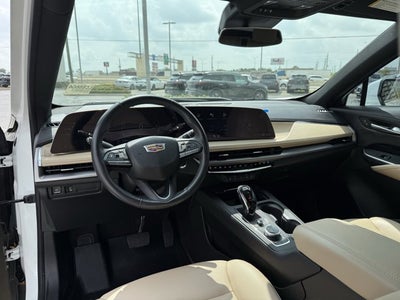 2024 Cadillac XT4 FWD Luxury