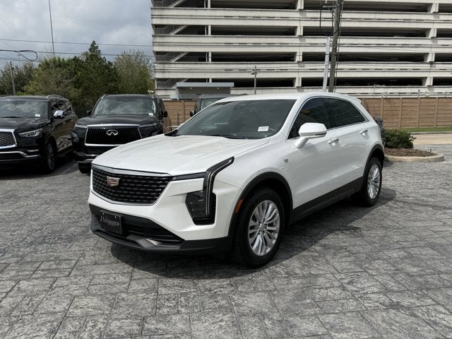 2024 Cadillac XT4 FWD Luxury