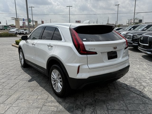 2024 Cadillac XT4 FWD Luxury