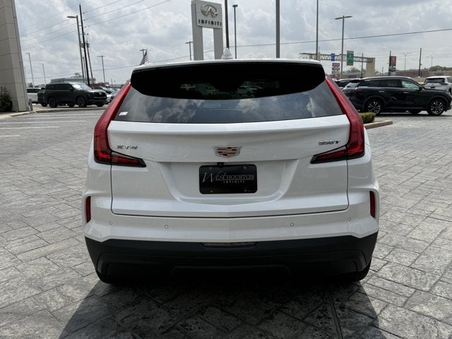 2024 Cadillac XT4 FWD Luxury
