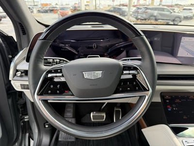 2026 Cadillac VISTIQ Luxury