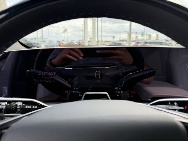 2026 Cadillac VISTIQ Luxury