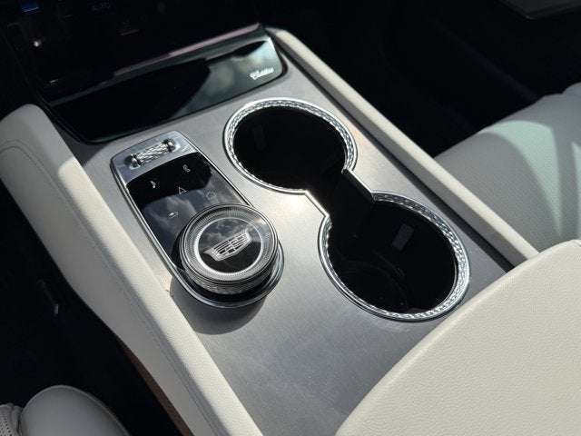 2026 Cadillac VISTIQ Luxury