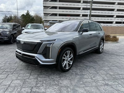 2026 Cadillac VISTIQ Luxury