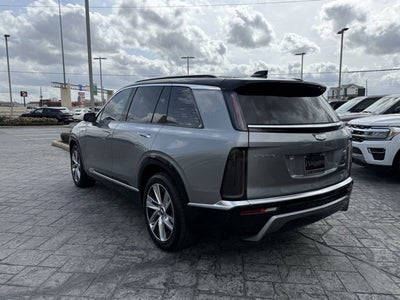 2026 Cadillac VISTIQ Luxury