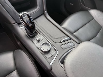 2023 Cadillac XT6 FWD Premium Luxury