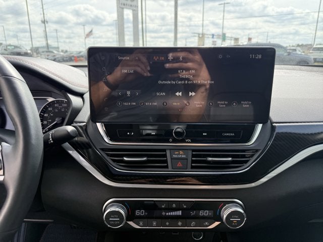 2024 Nissan Altima 2.0 SR