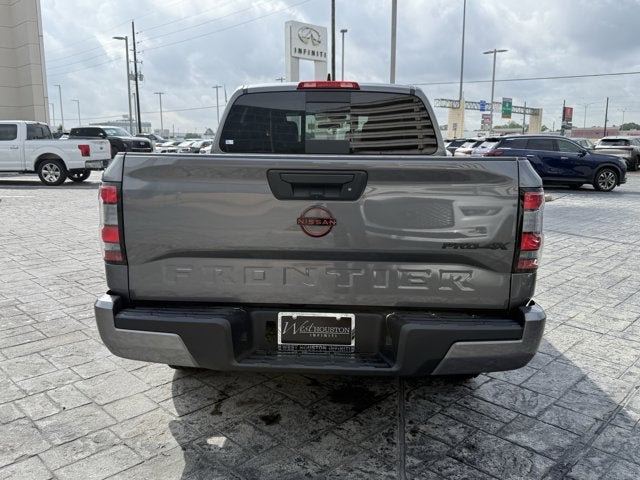 2024 Nissan Frontier PRO-4X