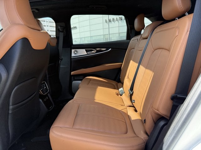 2022 Lincoln Nautilus Black Label