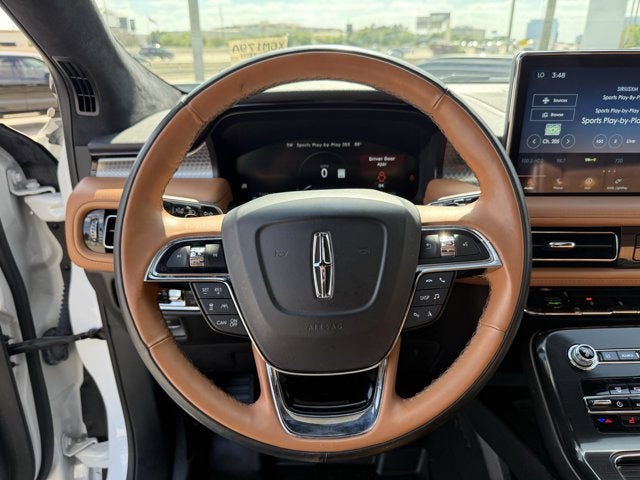 2022 Lincoln Nautilus Black Label