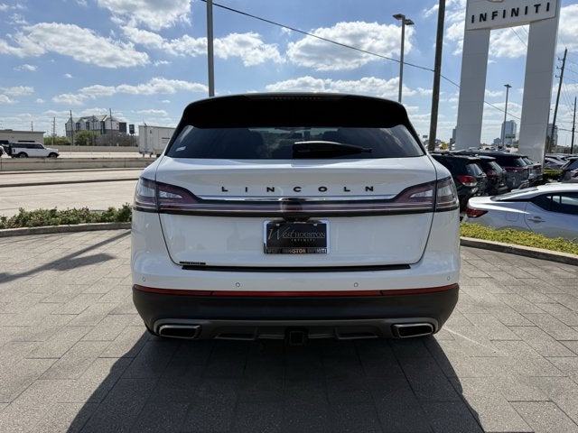 2022 Lincoln Nautilus Black Label