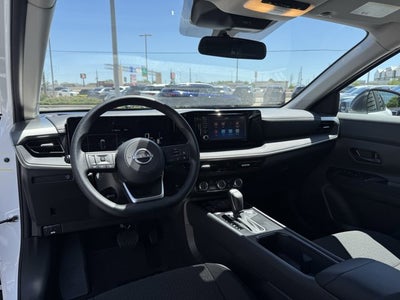 2025 Nissan Kicks S