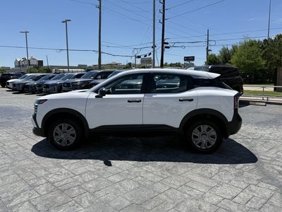 2025 Nissan Kicks S