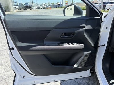 2025 Nissan Kicks S