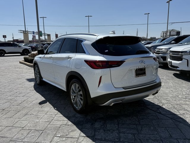 2023 INFINITI QX50 LUXE FWD