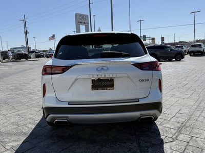 2023 INFINITI QX50 LUXE FWD