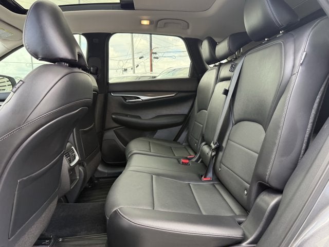 2023 INFINITI QX50 LUXE FWD