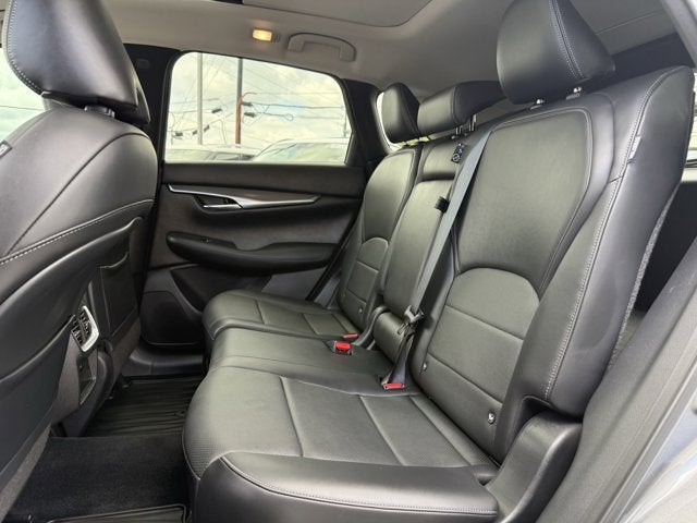 2023 INFINITI QX50 LUXE FWD