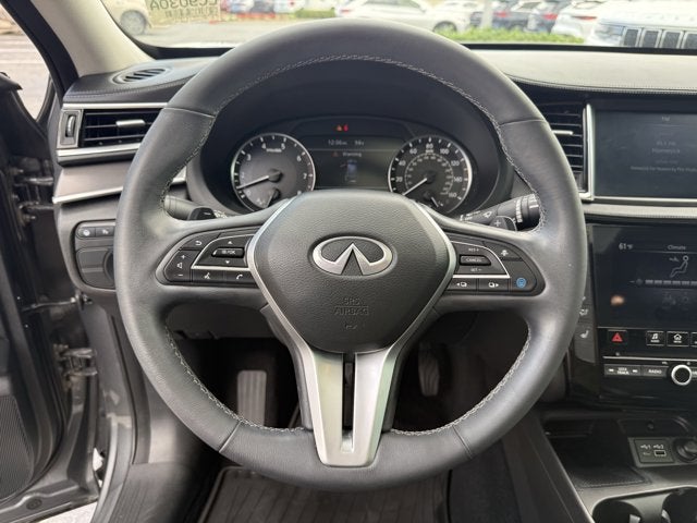 2023 INFINITI QX50 LUXE FWD