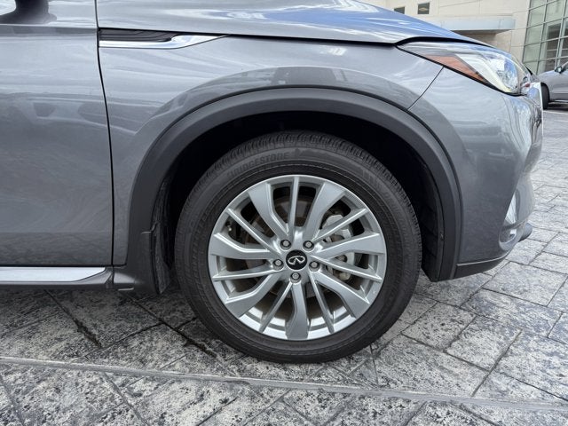 2023 INFINITI QX50 LUXE FWD