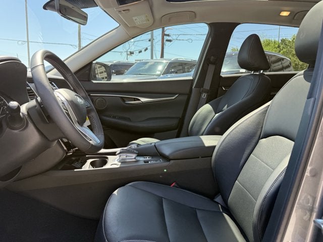 2025 INFINITI QX50 LUXE AWD