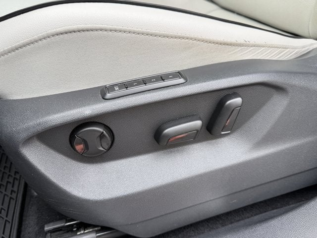 2018 Volkswagen Tiguan SEL Premium