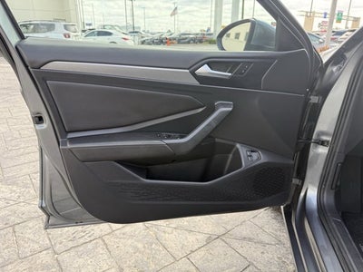 2022 Volkswagen Jetta SE