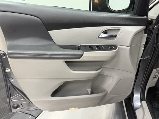 2016 Honda Odyssey LX - Photo 10
