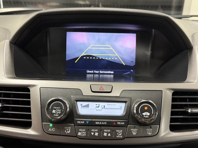 2016 Honda Odyssey LX - Photo 23