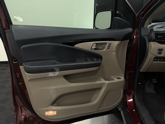 2022 Honda Pilot Touring 7-Passenger