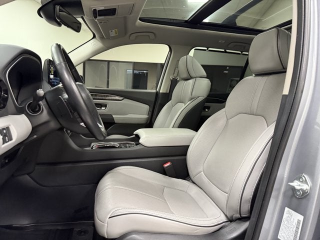 2023 Honda Pilot Elite