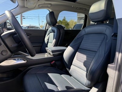 2025 Lincoln Nautilus Reserve