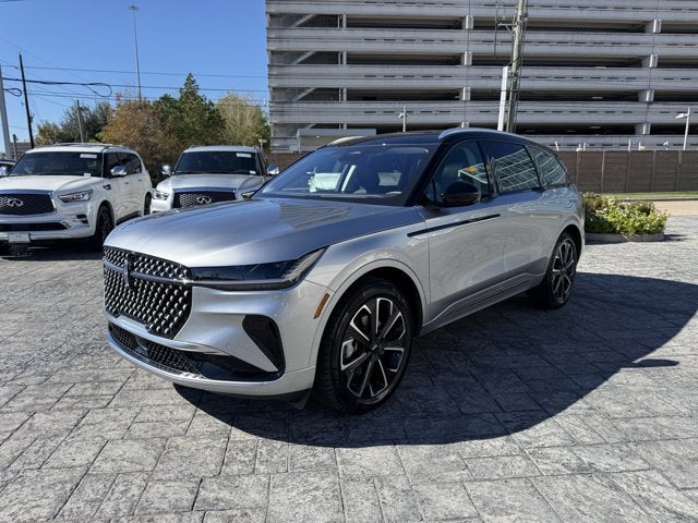 2025 Lincoln Nautilus Reserve