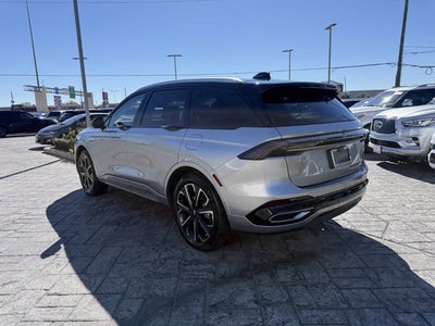 2025 Lincoln Nautilus Reserve