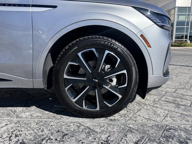 2025 Lincoln Nautilus Reserve