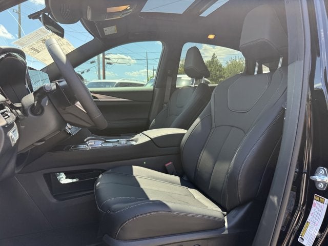 2027 INFINITI QX65 Luxe AWD