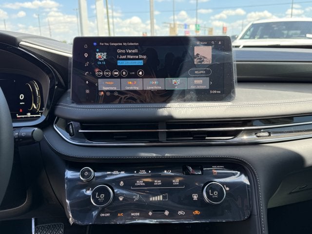 2027 INFINITI QX65 Luxe AWD